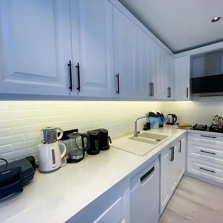 Villa Ataköy Ipek House