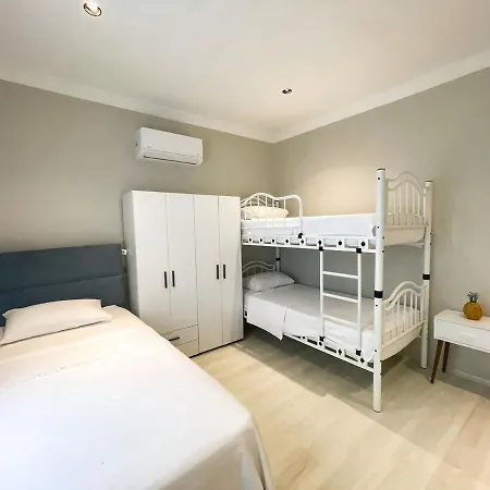 Ataköy Ipek House Ula